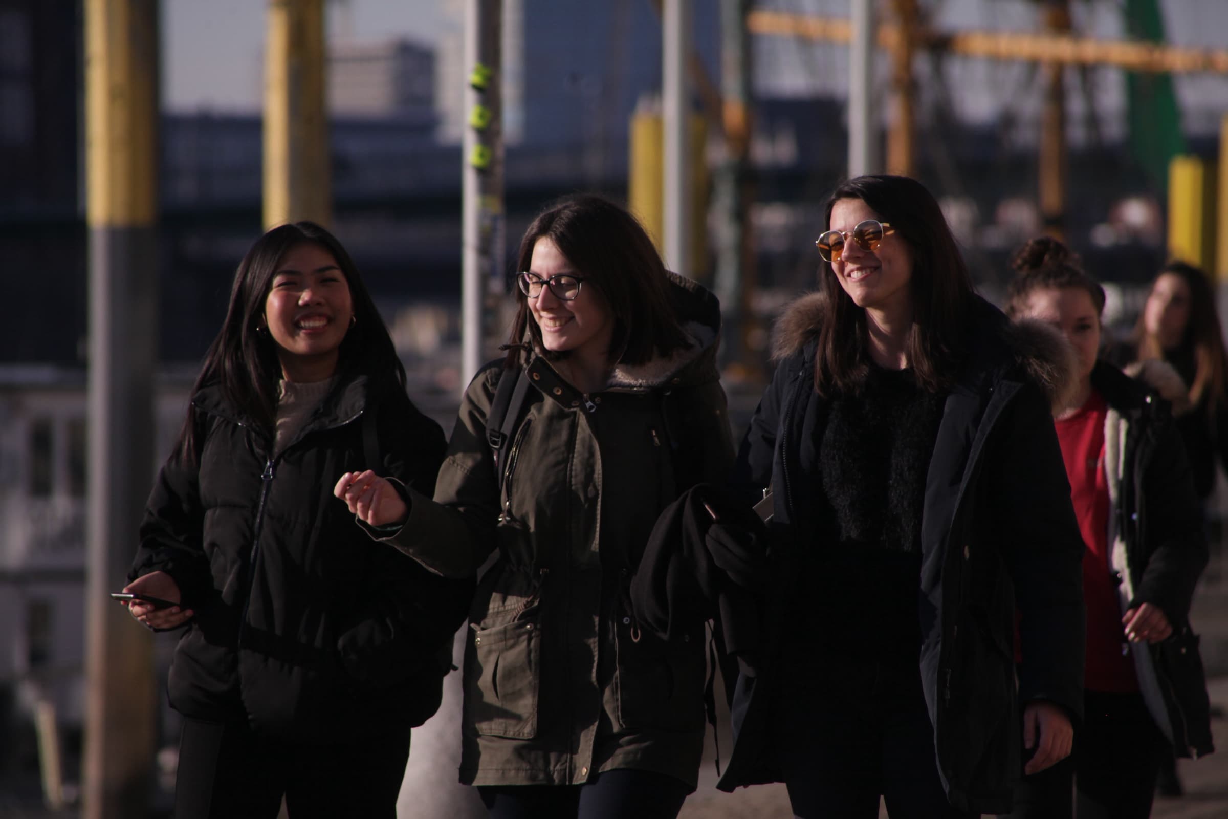 CASA group-course students walking together through Bremen